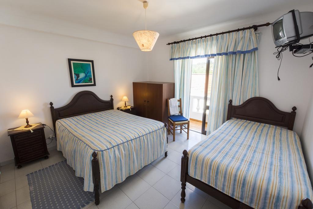 Guesthouse A Lareira Aljezur Eksteriør bilde